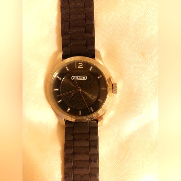 Coach black silicone rubber strap signature C round face - Picture 1 of 6